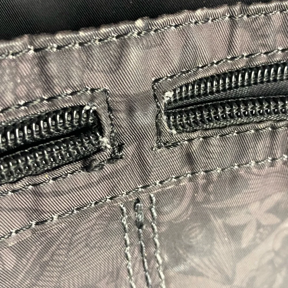 Sakroots Recycled Ecotwill New Adventure Hobo Bag - Picture 6 of 8